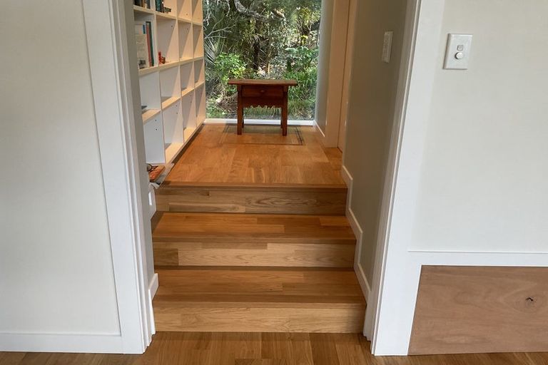 Photo of property in 27 Matheson Bay Road, Leigh, 0985