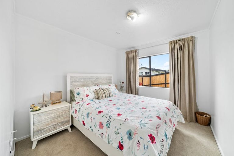 Photo of property in 46a Cambrian Street, Churton Park, Wellington, 6037