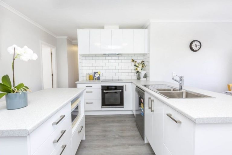 Photo of property in 103 Akatarawa Road, Birchville, Upper Hutt, 5018