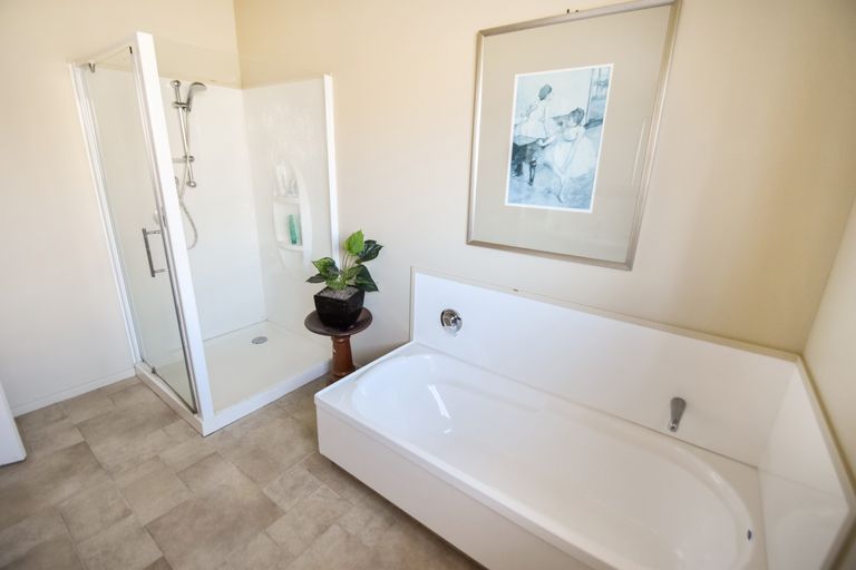 Photo of property in 17 Pinot Noir Court, Omarama, 9412