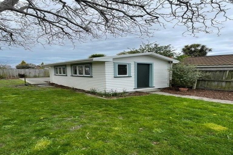 Photo of property in 76 North Parade, Richmond, Christchurch, 8013