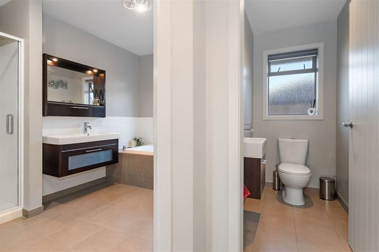 Photo of property in 34 Somerton Drive, Huntington, Hamilton, 3210