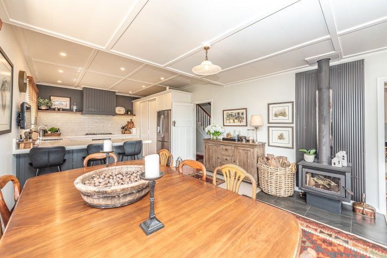 Photo of property in 38 Hipango Terrace, Durie Hill, Whanganui, 4500