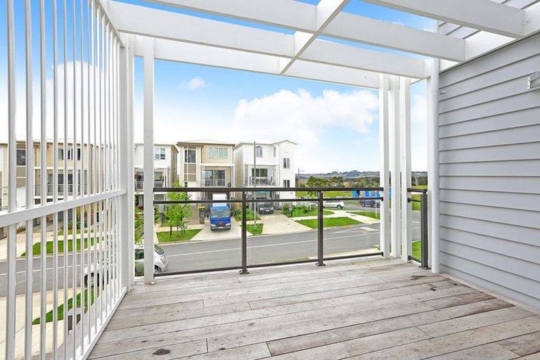 Photo of property in 55 Arrowsmith Drive, Flat Bush, Auckland, 2019