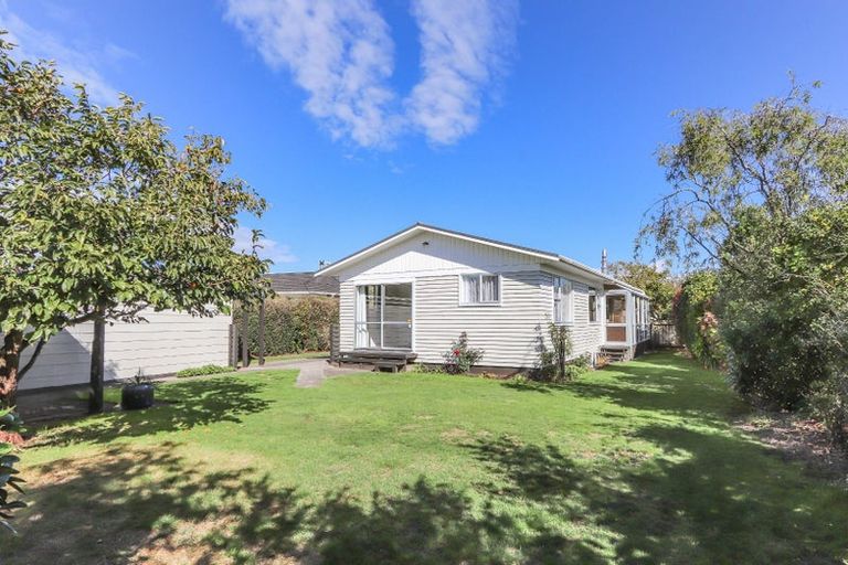 Photo of property in 4 Karaka Street, Inglewood, 4330