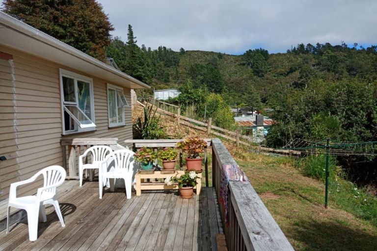 Photo of property in 13 August Street, Stokes Valley, Lower Hutt, 5019