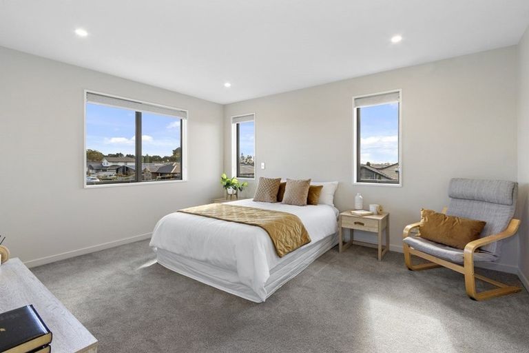 Photo of property in 18 Little Gem Road, Hornby, Christchurch, 8025