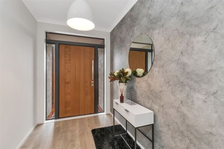 Photo of property in 22 Pegasus Main Street, Pegasus, 7612