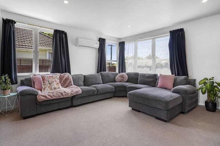 Photo of property in 7 Primrose Street, Northcote, Christchurch, 8052