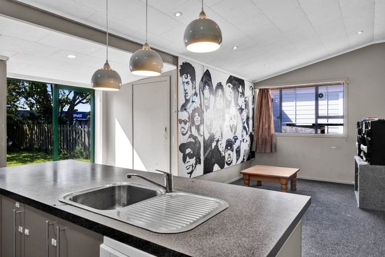 Photo of property in 103 Argyle Street, Hawera, 4610