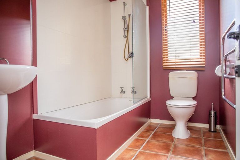 Photo of property in 82 Moiki Road, Martinborough, Greytown, 5794