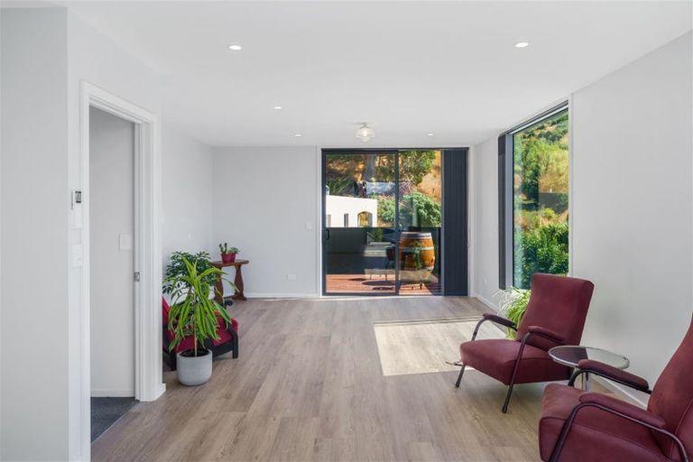 Photo of property in 25g Walkers Road, Lyttelton, 8082