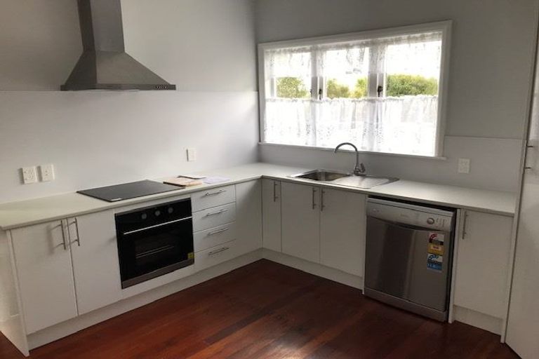 Photo of property in 18 Masters Avenue, Hillcrest, Hamilton, 3216