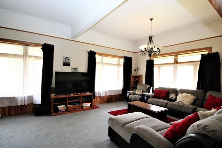 Photo of property in 152 Vogel Street, Woodville, 4920