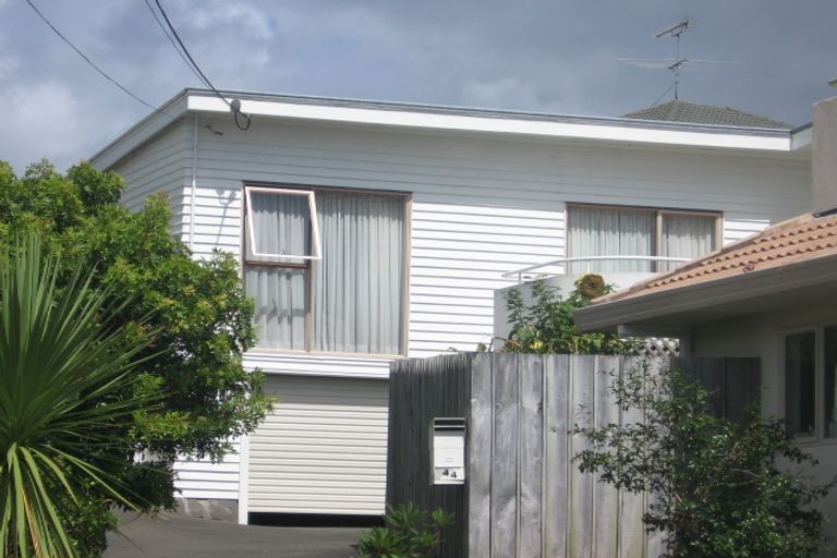 Photo of property in 1/44 Quebec Road, Milford, Auckland, 0620