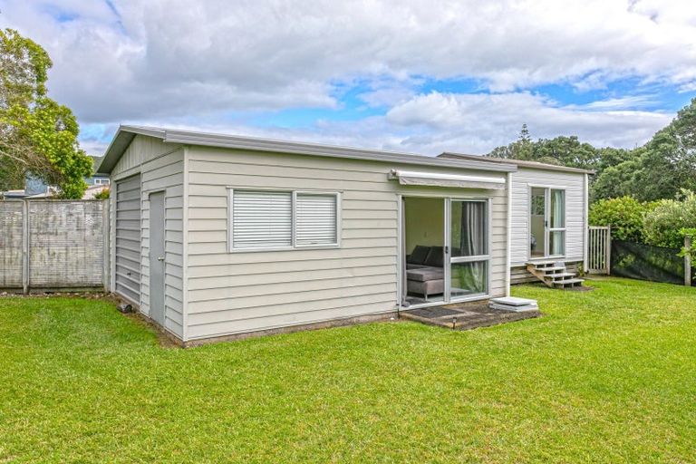 Photo of property in 13 Wigmore Crescent, Hahei, Whitianga, 3591