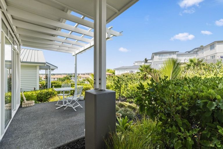 Photo of property in 44 Landmark Terrace, Orewa, 0931