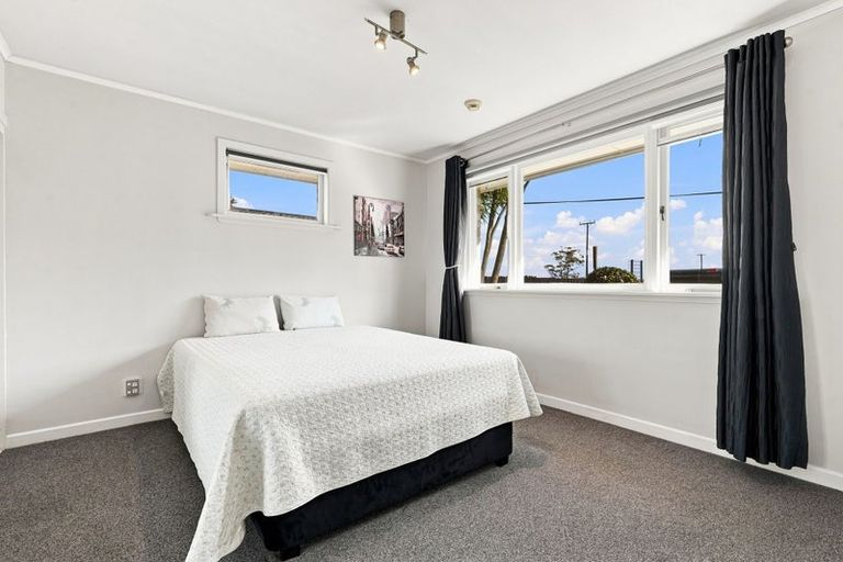 Photo of property in 11 Glenbrook Road, Karaka, Papakura, 2580