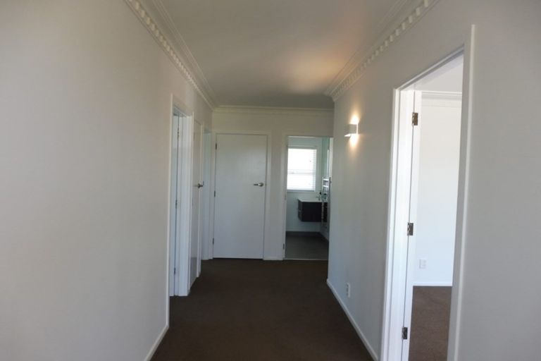 Photo of property in 12 Ngaio Avenue, Mangere Bridge, Auckland, 2022