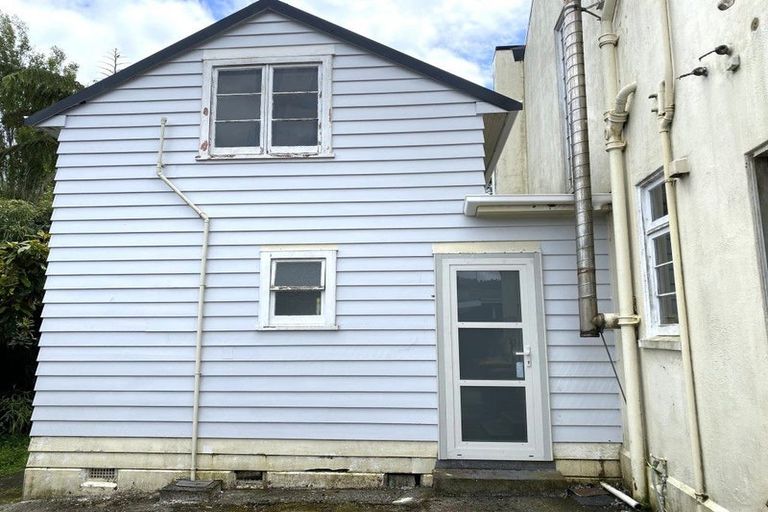 Photo of property in 2 Geraldine Street, Greymouth, 7805
