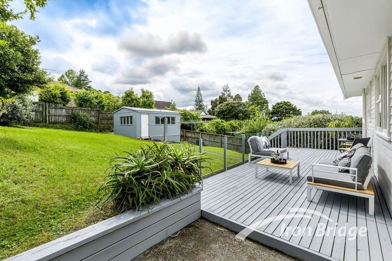 Photo of property in 39 Lynden Avenue, Hillcrest, Auckland, 0627