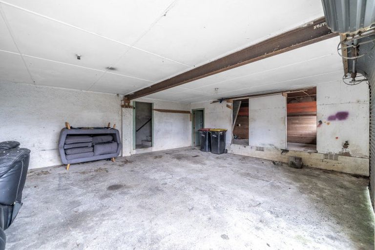 Photo of property in 2608 Ohai Clifden Highway, Eastern Bush, Otautau, 9682