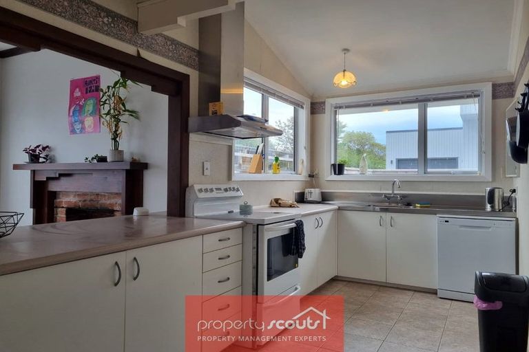 Photo of property in 175a Tukapa Street, Westown, New Plymouth, 4310