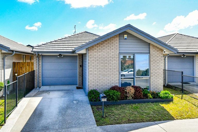 Photo of property in 44 Koropupu Street, Pukekohe, 2120