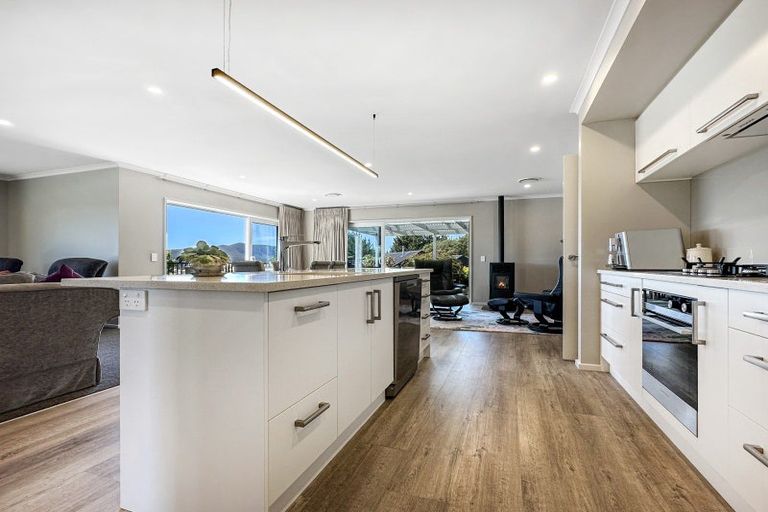 Photo of property in 40 Kittyhawk Drive, Kinloch, Taupo, 3377