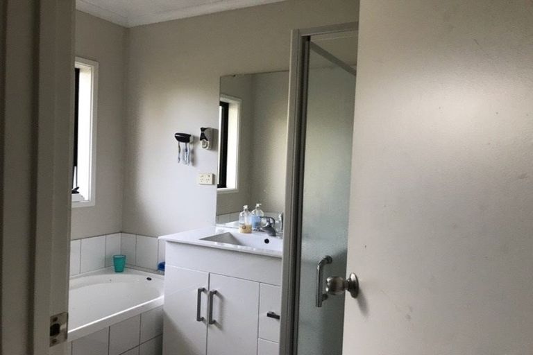 Photo of property in 6 Milton Road, Papatoetoe, Auckland, 2024