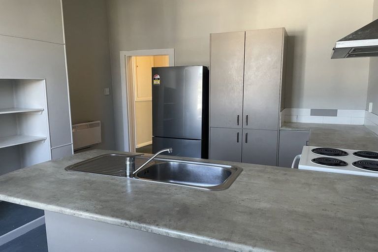 Photo of property in 8 Kenwyn Terrace, Newtown, Wellington, 6021