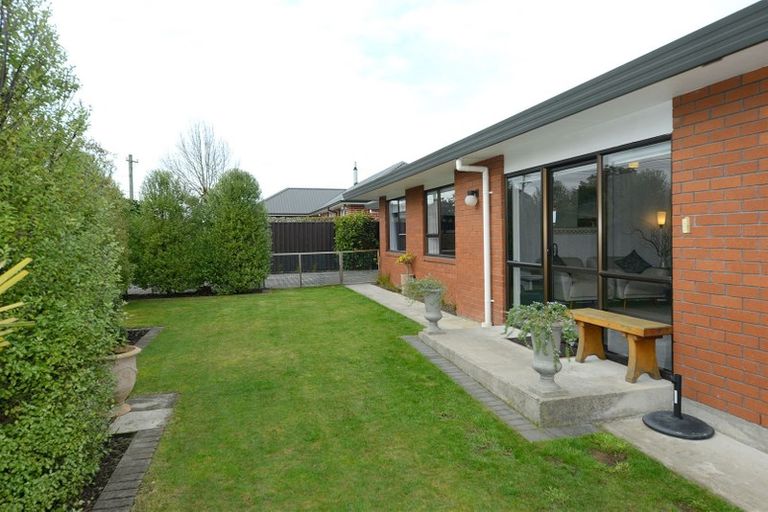 Photo of property in 11a Glenmore Avenue, Casebrook, Christchurch, 8051