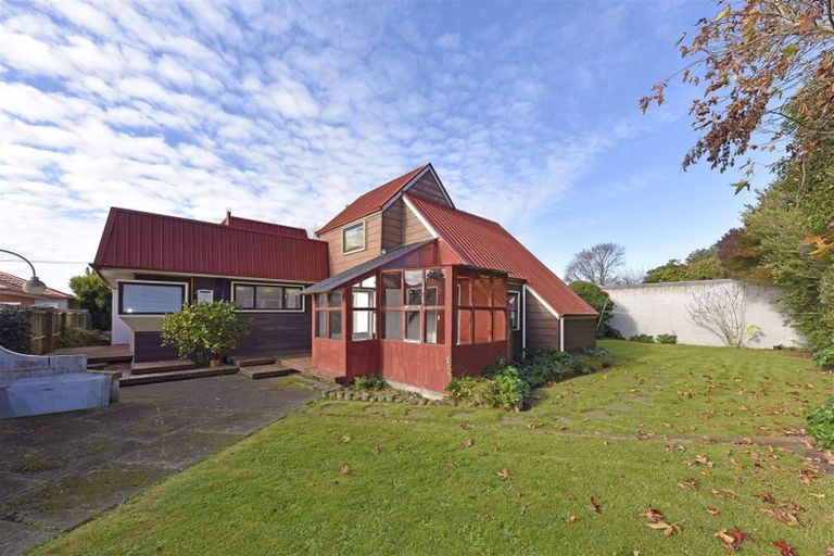 Photo of property in 265 Avonhead Road, Avonhead, Christchurch, 8042