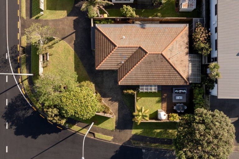 Photo of property in 1 Yale Street, Mount Maunganui, 3116