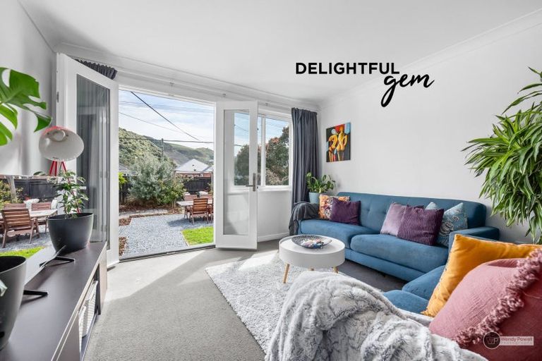 Photo of property in 132 Reynolds Street, Taita, Lower Hutt, 5011