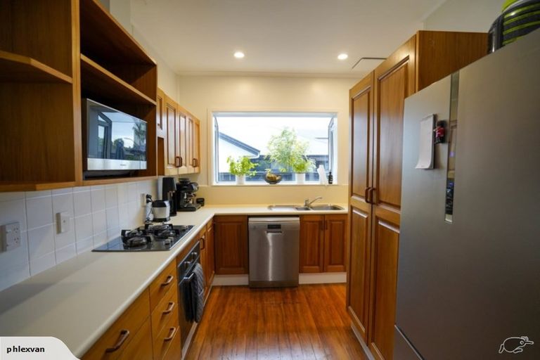 Photo of property in 324 College Street, West End, Palmerston North, 4410