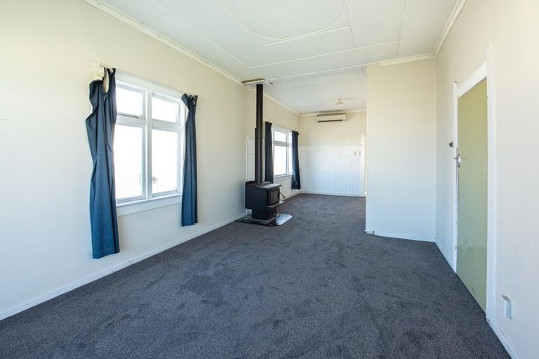 Photo of property in 11 Halton Street, East Gore, Gore, 9710