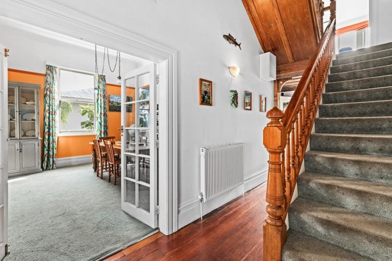 Photo of property in 8 Lighthouse Road, Bluff Hill, Napier, 4110