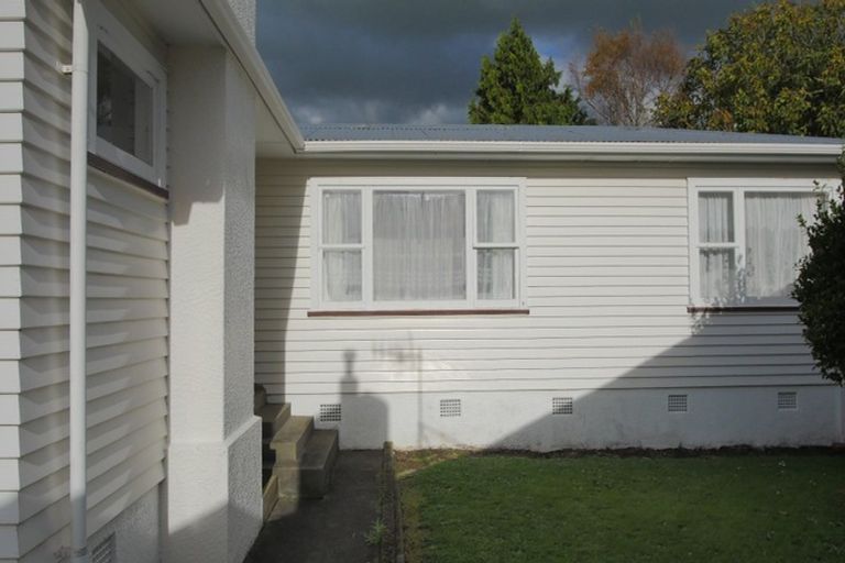 Photo of property in 17 Fairview Avenue, Feilding, 4702