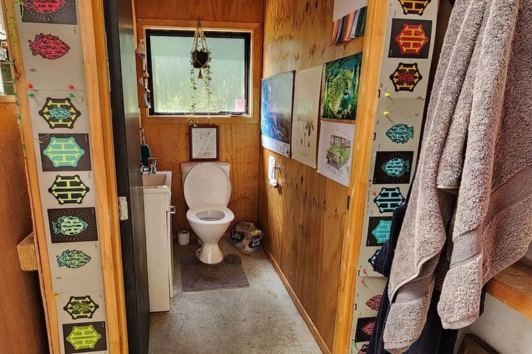 Photo of property in 51 Stuart & Chapman Drive, Karoro, Greymouth, 7805