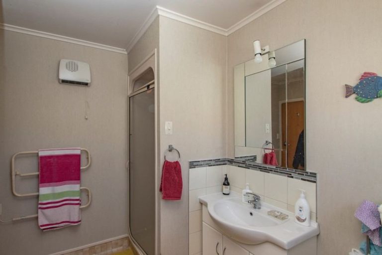 Photo of property in 42 Alamein Crescent, Onekawa, Napier, 4110