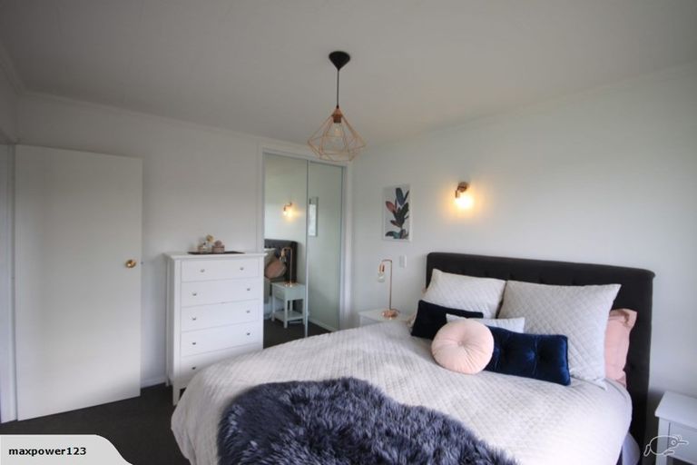 Photo of property in 92 Trafalgar Street, Waterloo, Lower Hutt, 5011