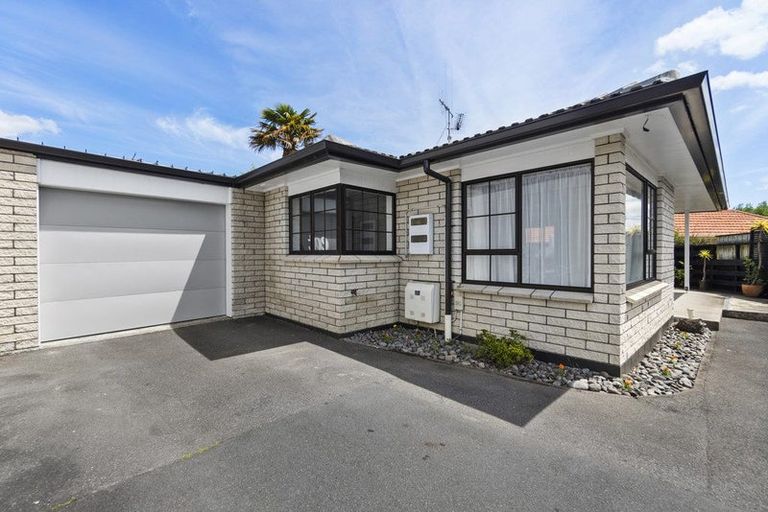 Photo of property in 14b Minchin Crescent, St Andrews, Hamilton, 3200