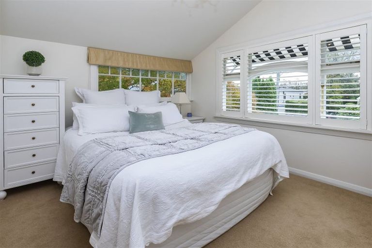 Photo of property in 36 Leinster Road, Merivale, Christchurch, 8014
