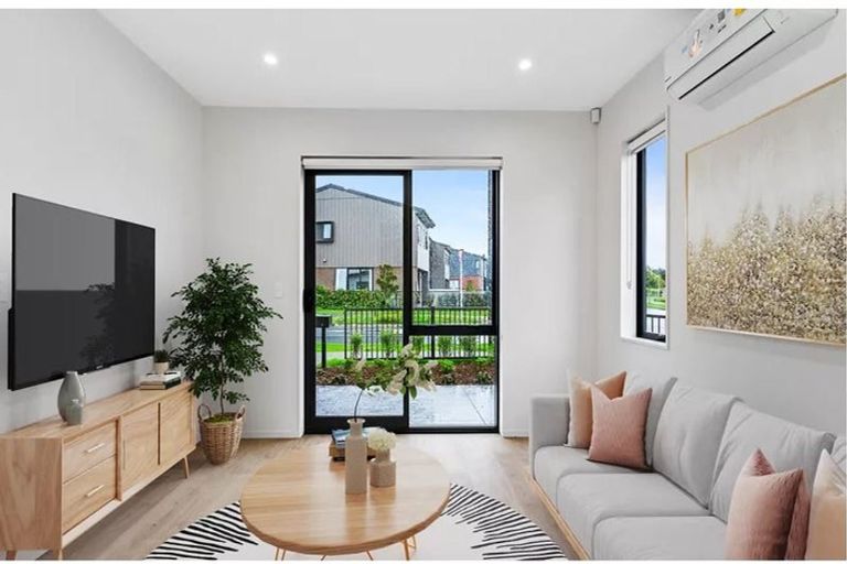 Photo of property in 3 Kawe Marie Lane, Takanini, 2112