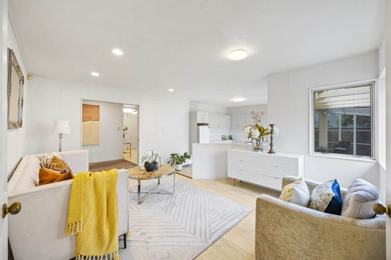 Photo of property in 26 Dannemora Drive, Dannemora, Auckland, 2016