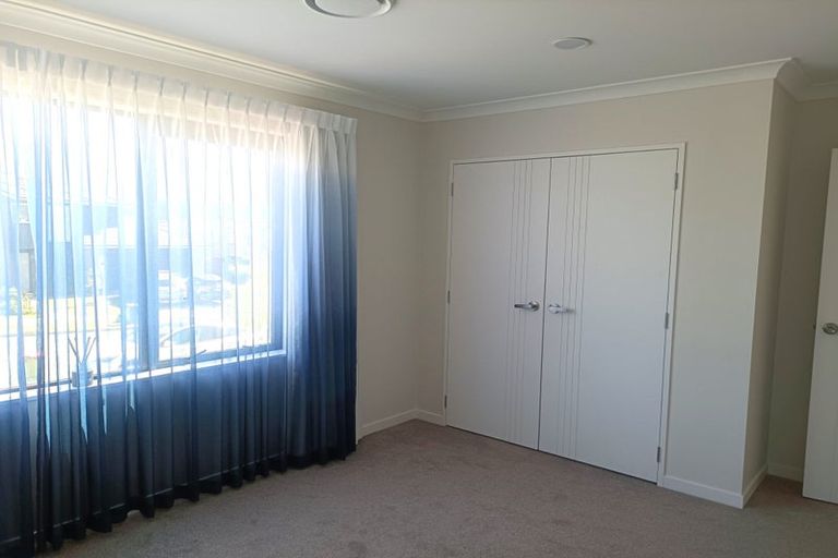 Photo of property in 58 Mettam Drive, Swanson, Auckland, 0614