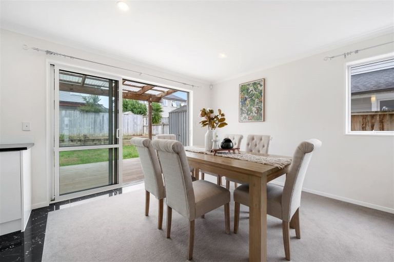 Photo of property in 56 Hughs Way, Flat Bush, Auckland, 2019