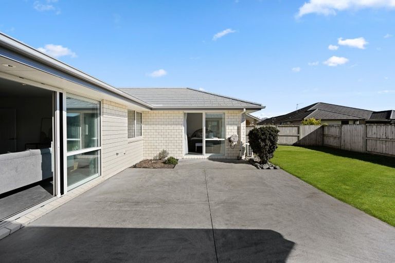 Photo of property in 17 Michael Terrence Place, Flagstaff, Hamilton, 3210