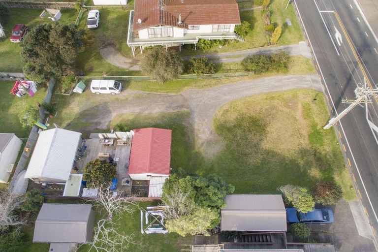 Photo of property in 1127 Papamoa Beach Road, Papamoa Beach, Papamoa, 3118